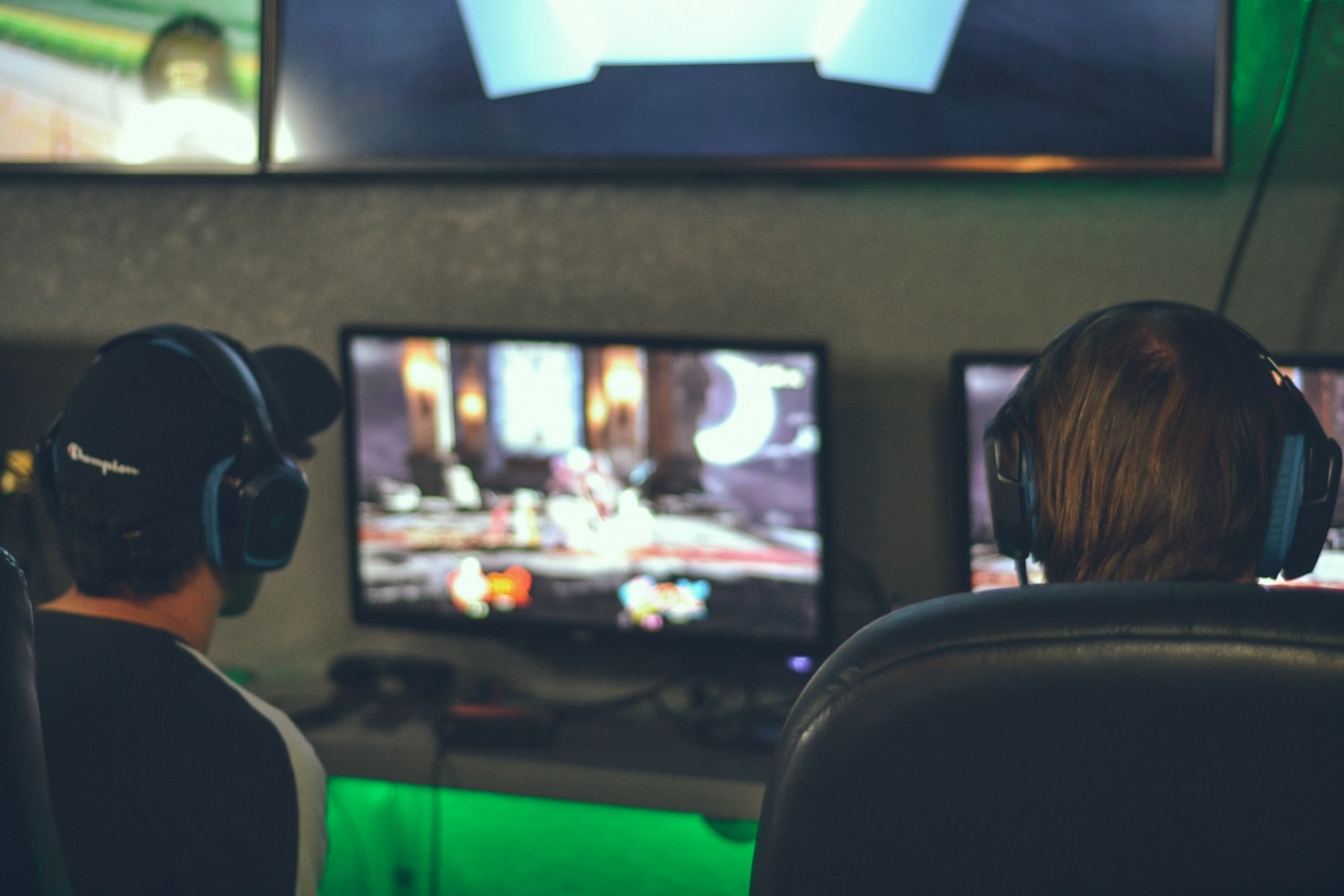 Creating the Perfect Gaming Mood at Home